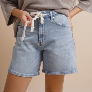 Drawstring Comfort Stretch Denim Shorts